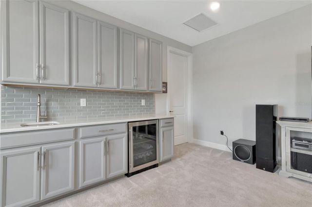 2686 MEANDER COVE, Wesley Chapel, FL 33543