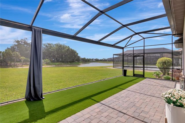 2686 MEANDER COVE, Wesley Chapel, FL 33543