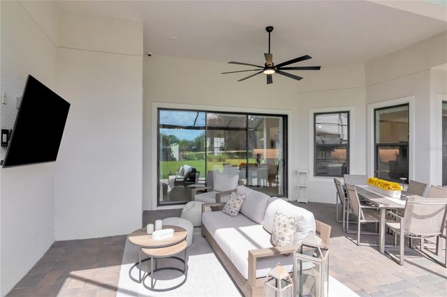 2686 MEANDER COVE, Wesley Chapel, FL 33543