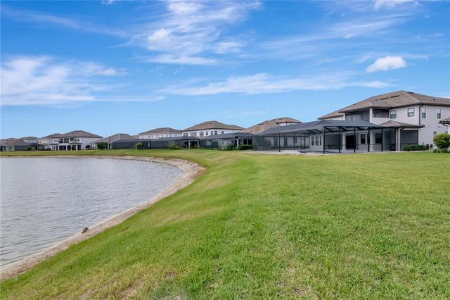 2686 MEANDER COVE, Wesley Chapel, FL 33543