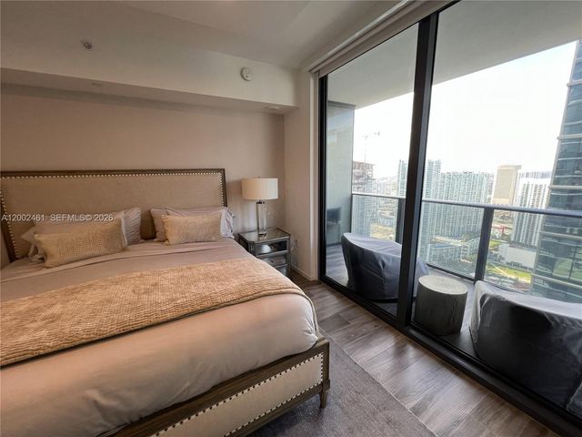 801 S Miami Ave 4608, Miami, FL 33130