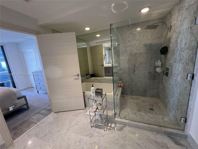 801 S Miami Ave 4608, Miami, FL 33130