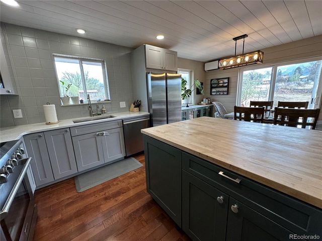 501 Walnut St, La Veta, CO 81055