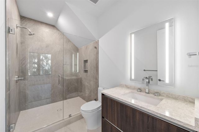 107 MARTINIQUE AVENUE, Tampa, FL 33606