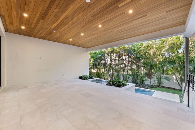 107 MARTINIQUE AVENUE, Tampa, FL 33606