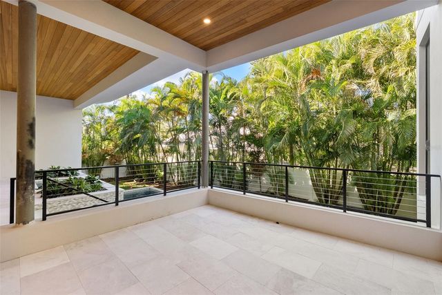 107 MARTINIQUE AVENUE, Tampa, FL 33606