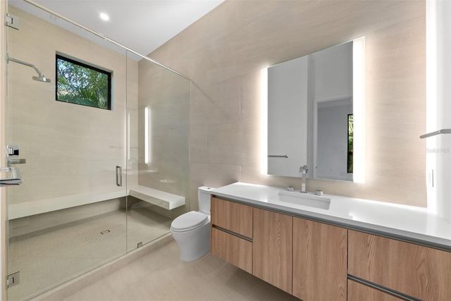 107 MARTINIQUE AVENUE, Tampa, FL 33606