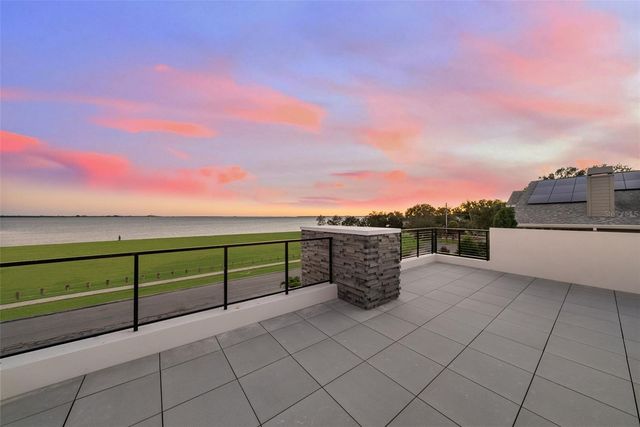 107 MARTINIQUE AVENUE, Tampa, FL 33606