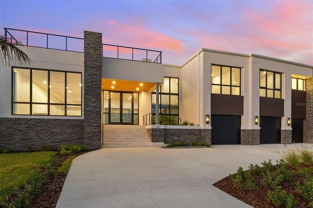 107 MARTINIQUE AVENUE, Tampa, FL 33606