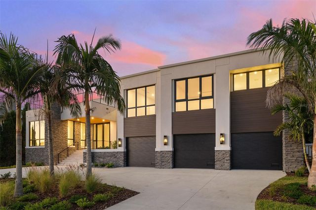 107 MARTINIQUE AVENUE, Tampa, FL 33606