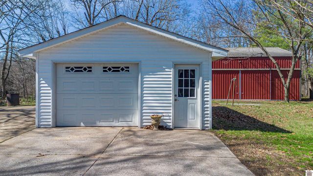 8055 Houser Road, Boaz, Mccracken, KY 42027