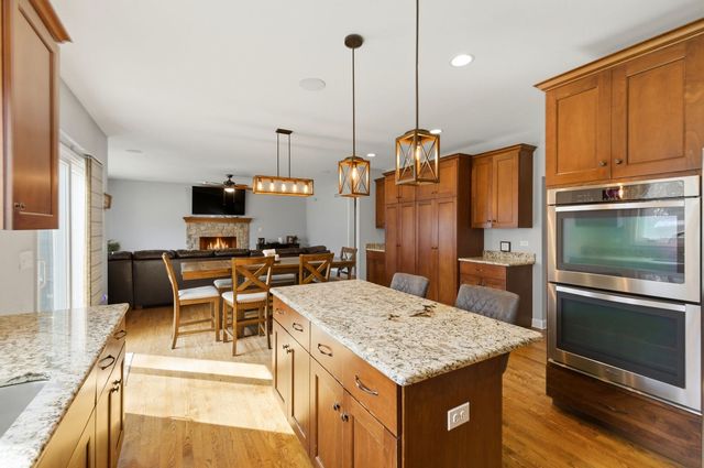 3S241 Williams Road, Warrenville, IL 60555