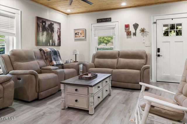 2829 &2839 Rock Springs Road, Kingsport, TN 37664