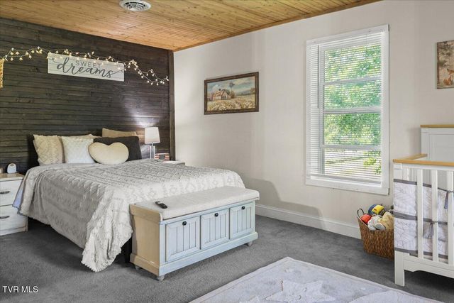 2829 &2839 Rock Springs Road, Kingsport, TN 37664