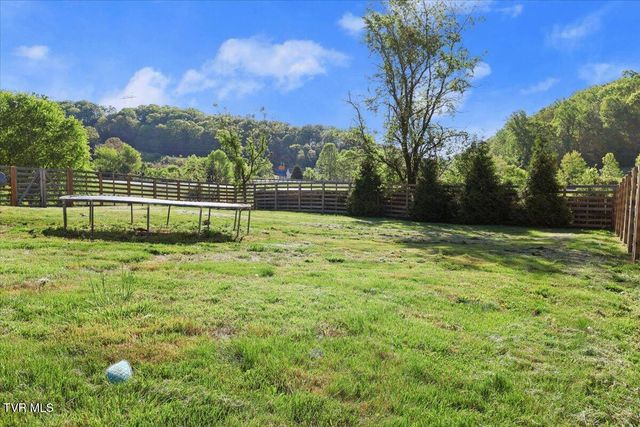 2829 &2839 Rock Springs Road, Kingsport, TN 37664