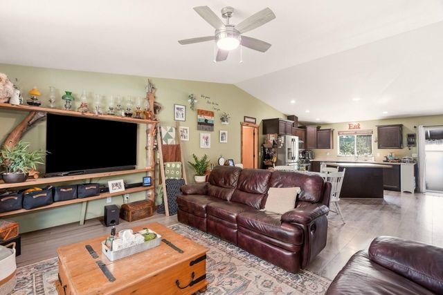 12103 N RITCHEY Ln, Reardan, WA 99224