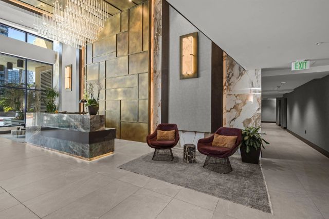 1325 Pacific Hwy 2206, San Diego, CA 92101