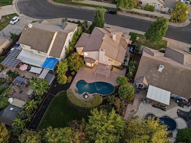 254 Luna Cir, Folsom, CA 95630
