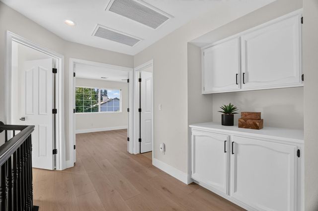 254 Luna Cir, Folsom, CA 95630