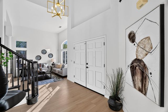 254 Luna Cir, Folsom, CA 95630