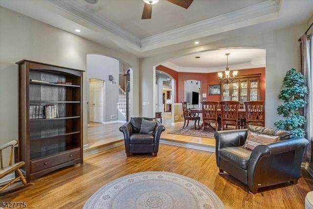 1 Hunters Ln, Sparta Twp., NJ 07871
