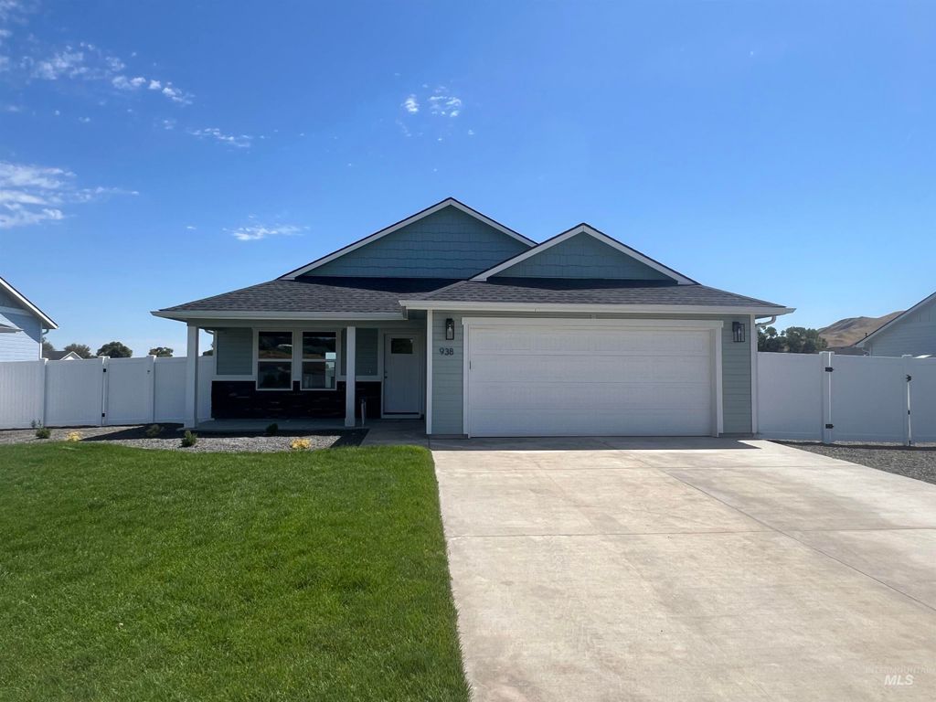 812 N 5th St, Nyssa, OR 97913 photo 2