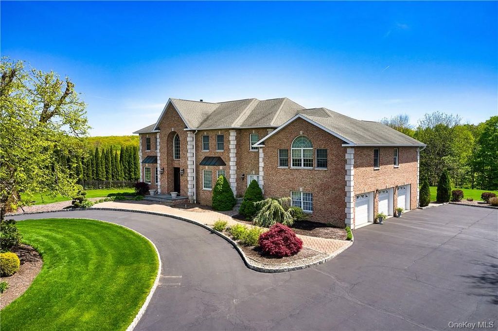 17 Constitution Court, Tuxedo Park, NY 10987 — exterior