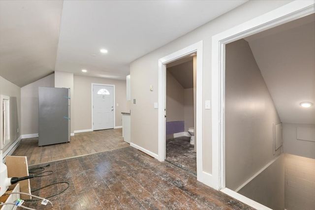 31 Garfield St, Lawrence, MA 01843