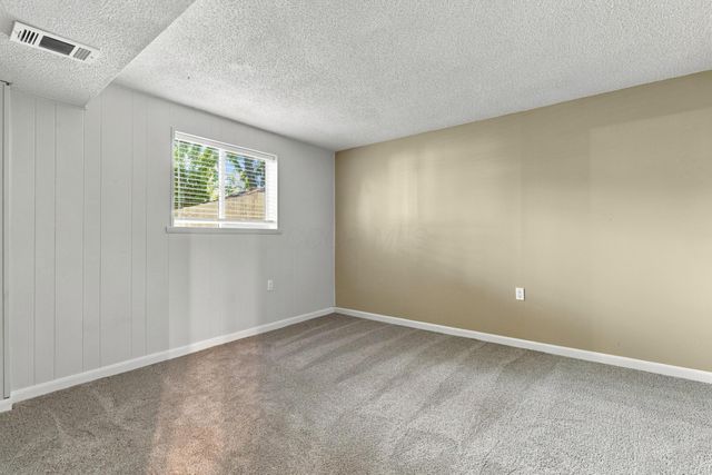 1945 Shallowford Avenue, Columbus, OH 43235