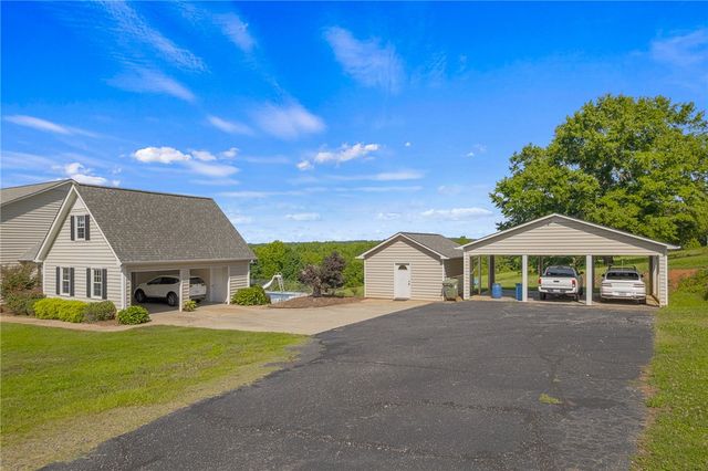5230 Olden Porter Road, Pendleton, SC 29670