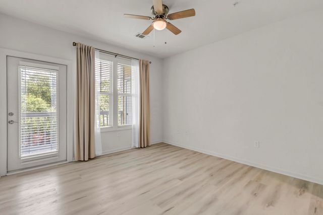 1921 Chatelain Way, Mount Pleasant, SC 29464