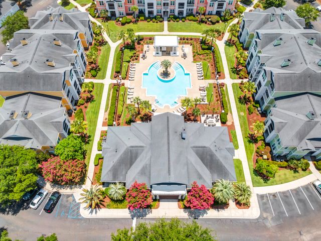 1921 Chatelain Way, Mount Pleasant, SC 29464