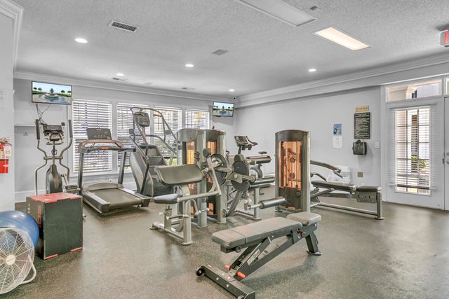 1921 Chatelain Way, Mount Pleasant, SC 29464