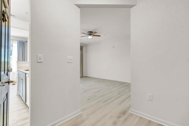1921 Chatelain Way, Mount Pleasant, SC 29464