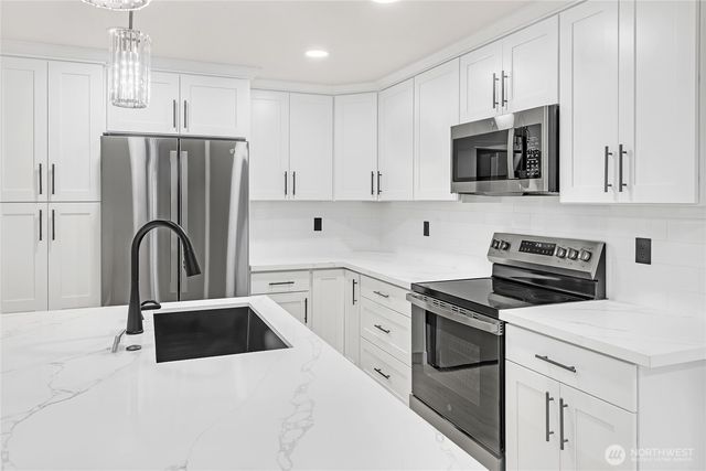 11705 Tomahawk Road SW, Lakewood, WA 98499