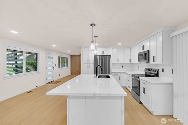 11705 Tomahawk Road SW, Lakewood, WA 98499