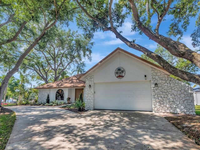 2820 VALENCIA LANE W, Palm Harbor, FL 34684