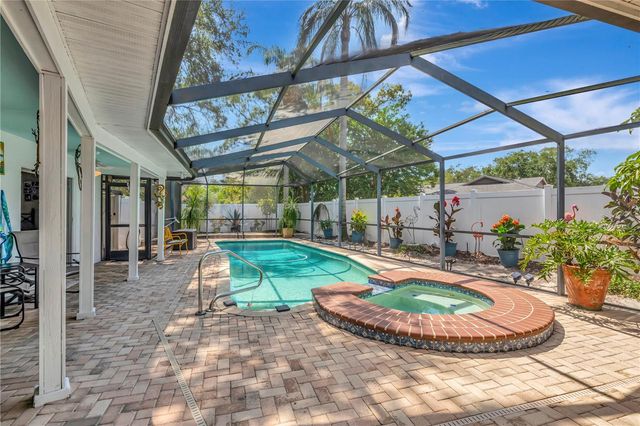 2820 VALENCIA LANE W, Palm Harbor, FL 34684