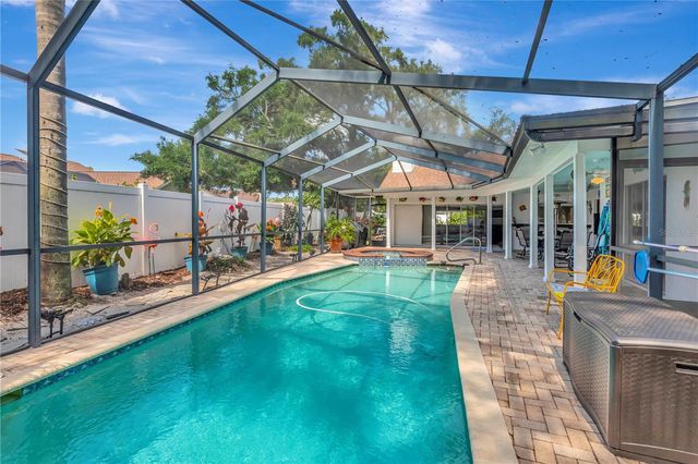 2820 VALENCIA LANE W, Palm Harbor, FL 34684