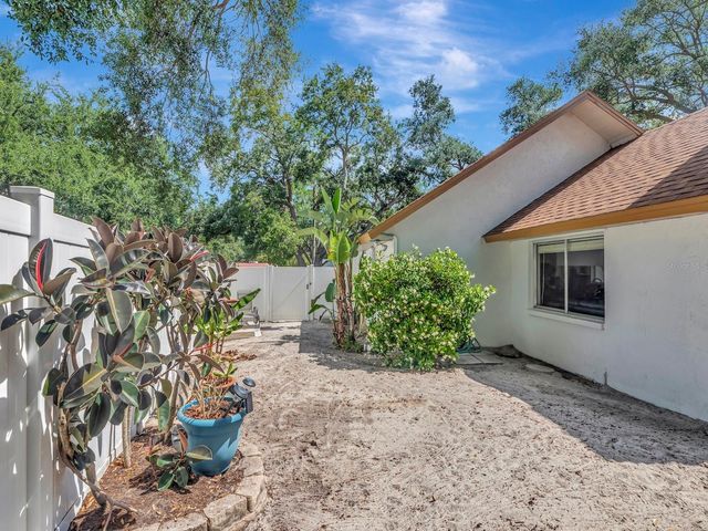 2820 VALENCIA LANE W, Palm Harbor, FL 34684