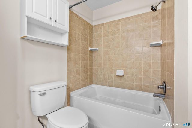 140 Thompson Street 16A, East Haven, CT 06513