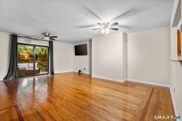 140 Thompson Street 16A, East Haven, CT 06513