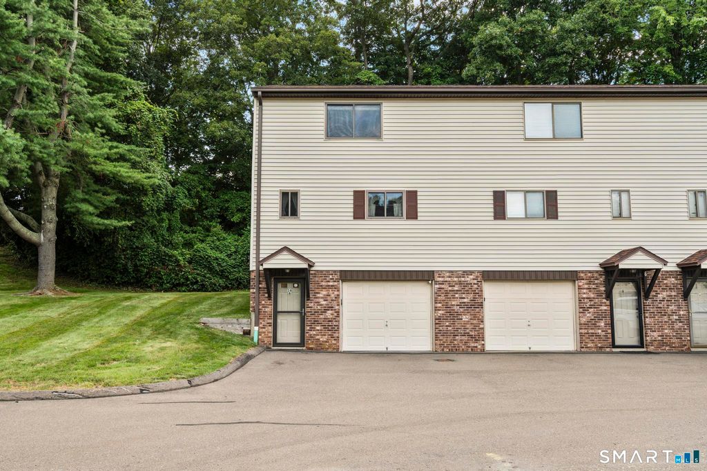 140 Thompson Street 16A, East Haven, CT 06513