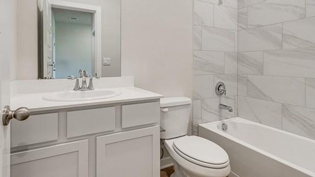 1181 Mahogany Lane, Piedmont, OK 73078