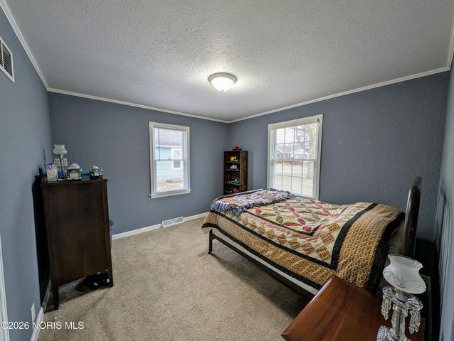 915 Buckeye Street, Genoa, OH 43430