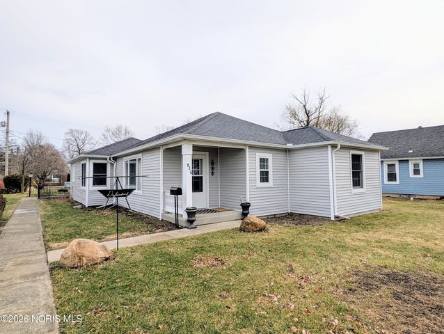 915 Buckeye Street, Genoa, OH 43430