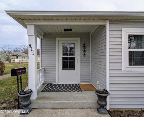 915 Buckeye Street, Genoa, OH 43430