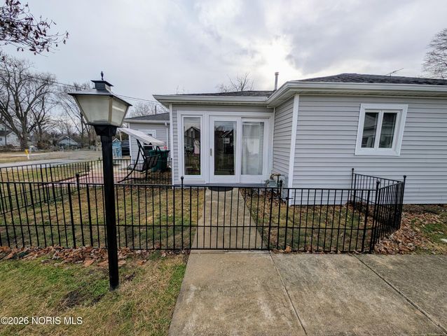 915 Buckeye Street, Genoa, OH 43430