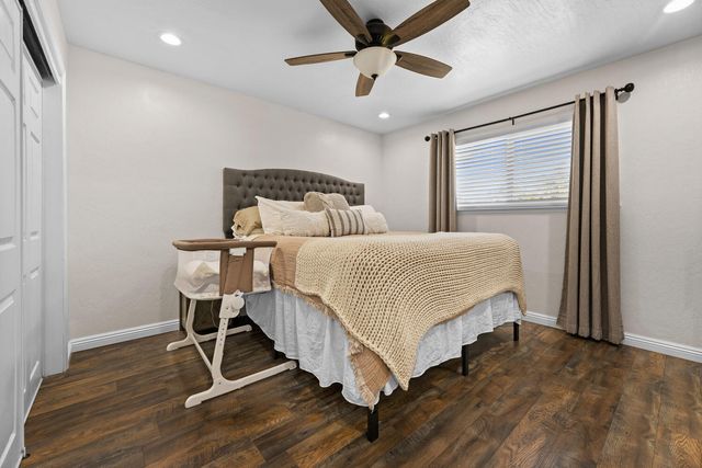 733 W Paradise Ave Avenue, Visalia, CA 93277