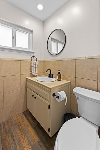 733 W Paradise Ave Avenue, Visalia, CA 93277